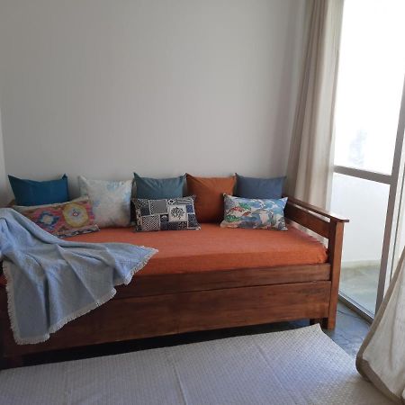 Jardim Tropical Apartment เลาโร เด เฟรย์ตัส ภายนอก รูปภาพ