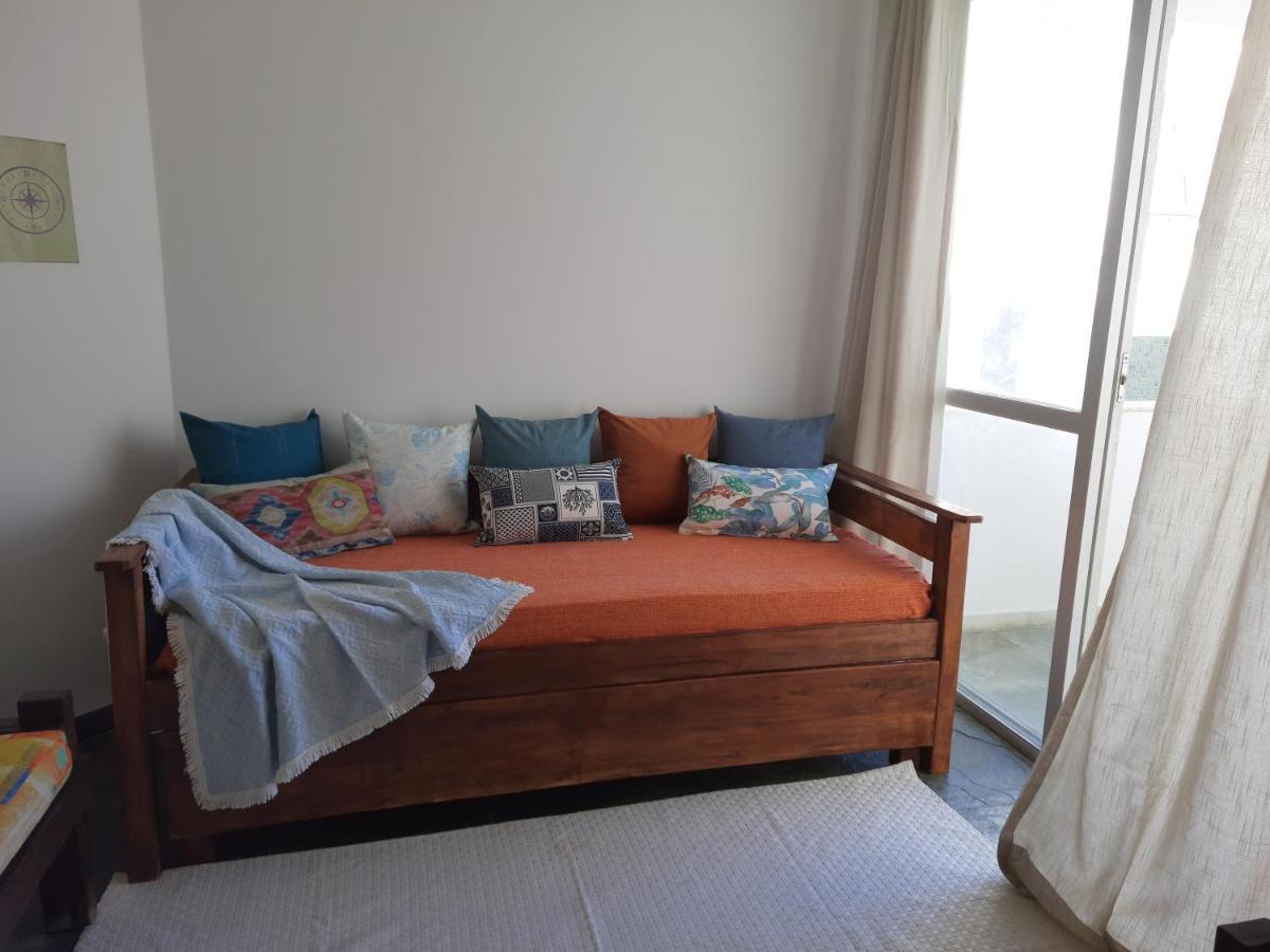 Jardim Tropical Apartment เลาโร เด เฟรย์ตัส ภายนอก รูปภาพ